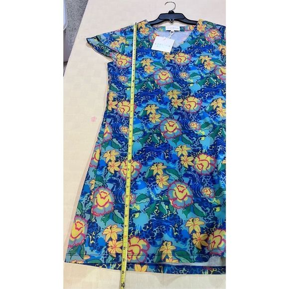 Chelsea Gunn Womens Tunic Blouse Short Sleeve Floral Blue Yellow Large - Picture 8 of 10
